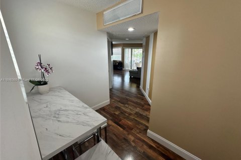 Copropriété à vendre à Homestead, Floride: 2 chambres, 96.62 m2 № 2039024 - photo 5