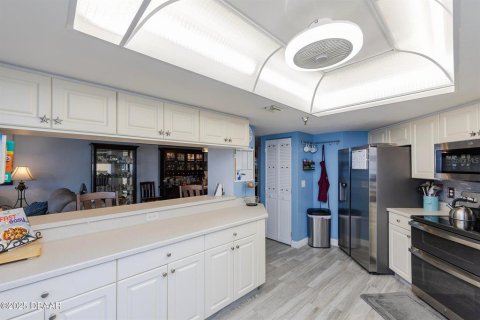 Condominio en venta en Daytona Beach, Florida, 2 dormitorios, 144.46 m2 № 1771027 - foto 14