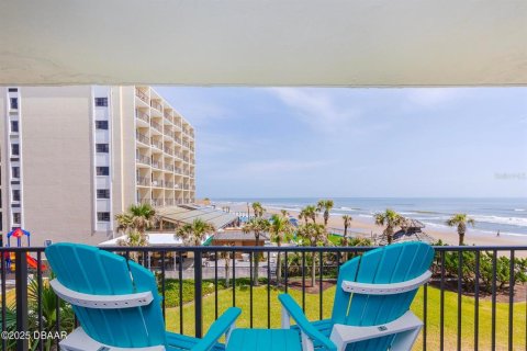 Condominio en venta en Daytona Beach, Florida, 2 dormitorios, 144.46 m2 № 1771027 - foto 3