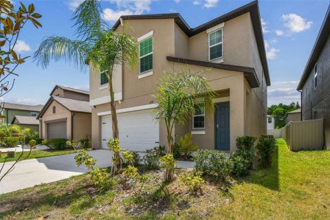 Villa ou maison à louer à Lutz, Floride: 4 chambres, 173.73 m2 № 2214233 - photo 2