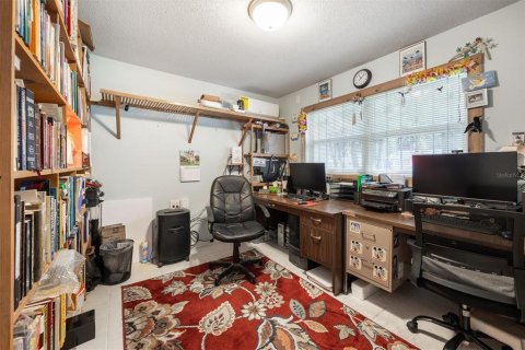 Villa ou maison à vendre à Gainesville, Floride: 3 chambres, 131.83 m2 № 1883085 - photo 16