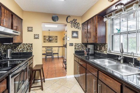 Villa ou maison à vendre à Gainesville, Floride: 3 chambres, 131.83 m2 № 1883085 - photo 4