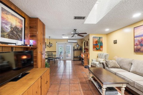 Villa ou maison à vendre à Gainesville, Floride: 3 chambres, 131.83 m2 № 1883085 - photo 6