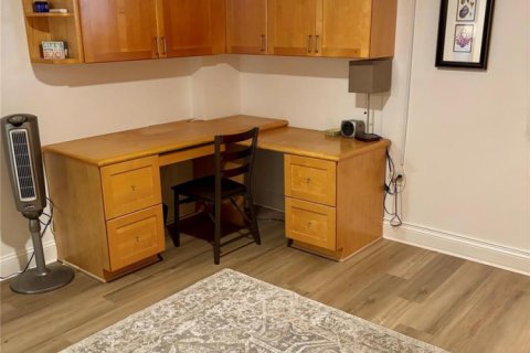 Condo in Jensen Beach, Florida, 2 bedrooms  № 2241885 - photo 13