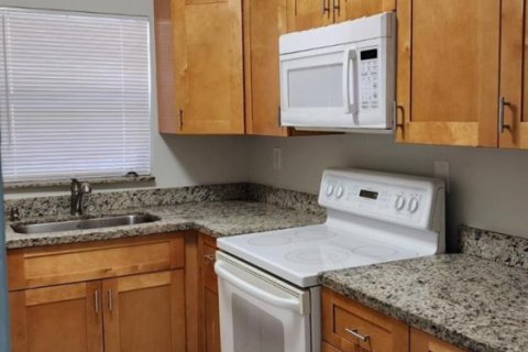 Immobilier commercial à vendre à Fort Lauderdale, Floride: 232.07 m2 № 2083165 - photo 7