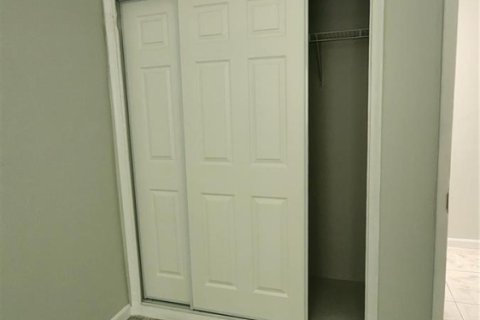 Immobilier commercial à vendre à Fort Lauderdale, Floride: 232.07 m2 № 2083165 - photo 18