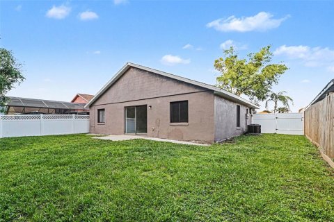 Купить виллу или дом в Киссимми, Флорида 5 комнат, 135.82м2, № 2097185 - фото 16