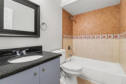 Купить виллу или дом в Киссимми, Флорида 5 комнат, 135.82м2, № 2097185 - фото 13
