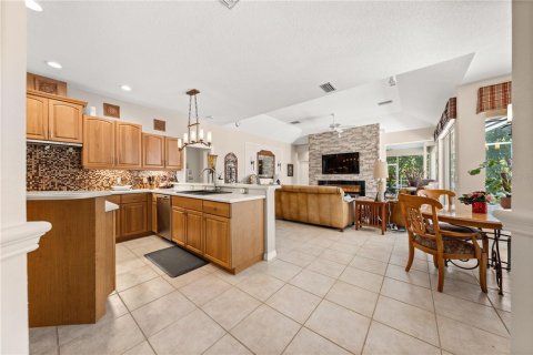 Villa ou maison à vendre à Lakewood Ranch, Floride: 4 chambres, 249.26 m2 № 2097000 - photo 10