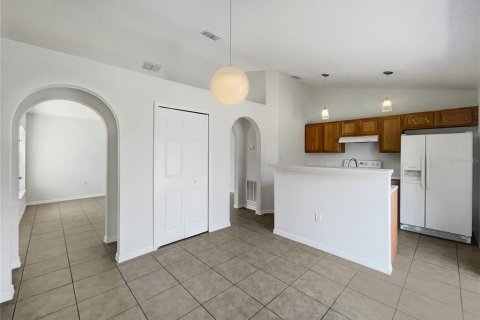 House in Ruskin, Florida 3 bedrooms, 106.65 sq.m. № 1721331 - photo 13