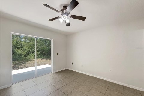 House in Ruskin, Florida 3 bedrooms, 106.65 sq.m. № 1721331 - photo 17