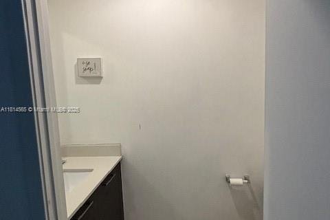 Townhouse in Lauderhill, Florida 2 bedrooms, 104.05 sq.m. № 1763027 - photo 15