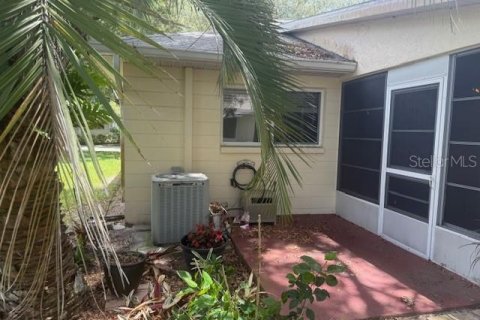 Villa ou maison à vendre à Ocala, Floride: 2 chambres, 131.18 m2 № 1778871 - photo 29