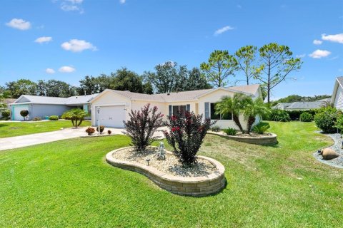 House in The Villages, Florida 3 bedrooms, 150.5 sq.m. № 1866258 - photo 3