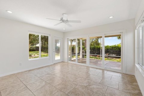 House in The Villages, Florida 3 bedrooms, 150.5 sq.m. № 1866258 - photo 16