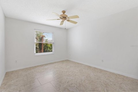House in The Villages, Florida 3 bedrooms, 150.5 sq.m. № 1866258 - photo 28