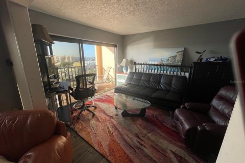 Condo in Clearwater, Florida, 1 bedroom  № 2431150 - photo 5