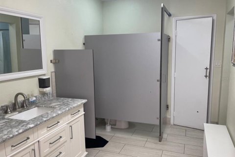 Condo in Clearwater, Florida, 1 bedroom  № 2431150 - photo 27