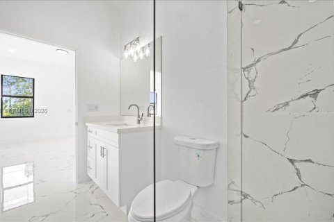 Купить виллу или дом в Лихай-Эйкерс, Флорида 3 спальни, № 2033194 - фото 17