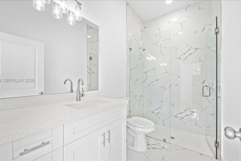 Купить виллу или дом в Лихай-Эйкерс, Флорида 3 спальни, № 2033194 - фото 16