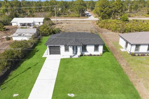 Купить виллу или дом в Лихай-Эйкерс, Флорида 3 спальни, № 2033194 - фото 27