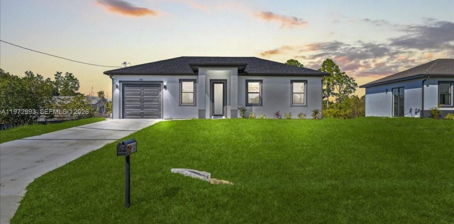 Дом в Лихай-Эйкерс, Флорида 3 спальни № 2033194