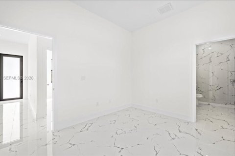 Купить виллу или дом в Лихай-Эйкерс, Флорида 3 спальни, № 2033194 - фото 19