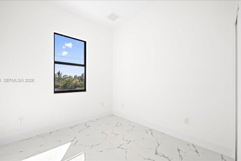 Купить виллу или дом в Лихай-Эйкерс, Флорида 3 спальни, № 2033194 - фото 23