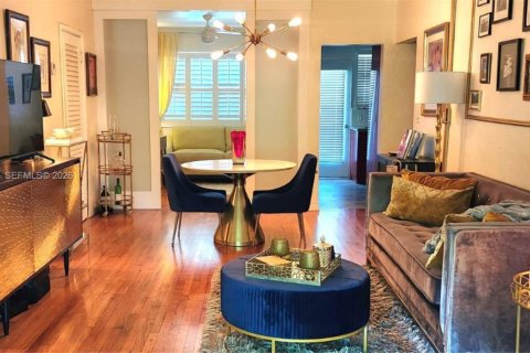 Купить кондоминиум в Бэл-Харбор, Флорида 1 спальня, 72.37м2, № 2006259 - фото 5