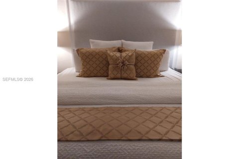 Купить кондоминиум в Бэл-Харбор, Флорида 1 спальня, 72.37м2, № 2006259 - фото 8