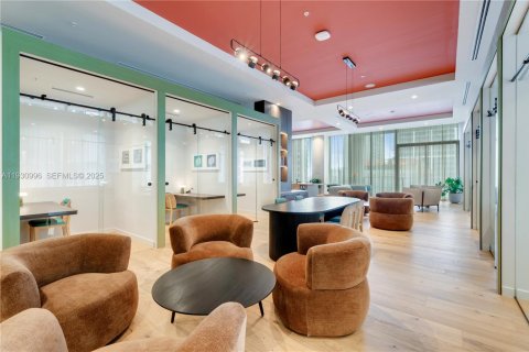 Copropriété à vendre à Miami, Floride: 2 chambres, 76.64 m2 № 1989747 - photo 21