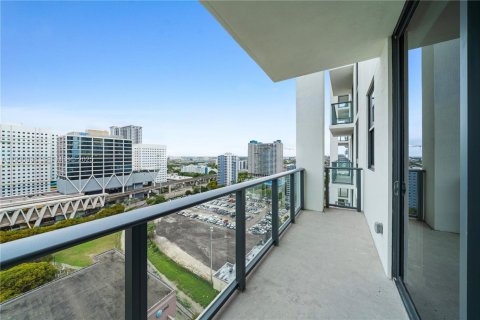 Copropriété à vendre à Miami, Floride: 2 chambres, 76.64 m2 № 1989747 - photo 16