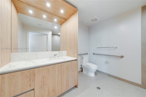 Copropriété à vendre à Miami, Floride: 2 chambres, 76.64 m2 № 1989747 - photo 12