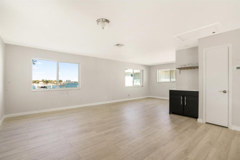 Copropriété à vendre à Riviera Beach, Floride: 15 chambres, 616.87 m2 № 2154420 - photo 23