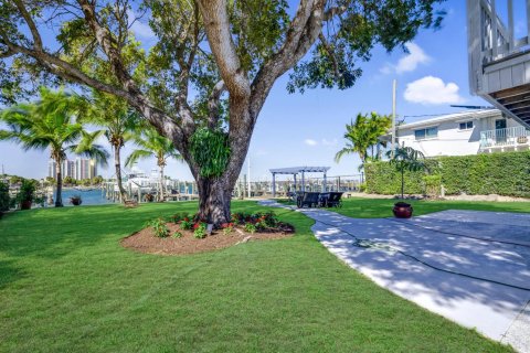 Copropriété à vendre à Riviera Beach, Floride: 15 chambres, 616.87 m2 № 2154420 - photo 12