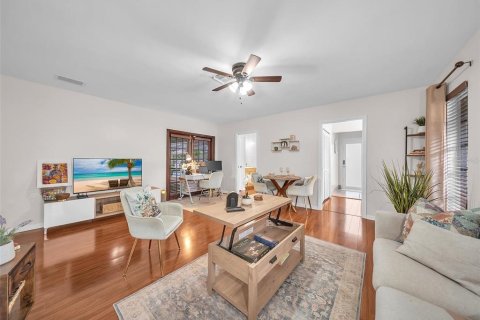 Villa ou maison à vendre à Plantation, Floride: 4 chambres, 272.58 m2 № 2287131 - photo 28