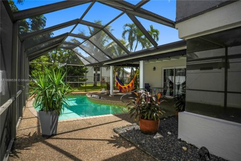 Casa en venta en Lauderhill, Florida, 3 dormitorios, 154.96 m2 № 1952719 - foto 5