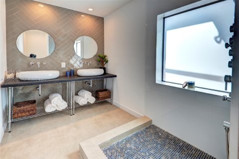 Купить виллу или дом в Майами, Флорида 4 спальни, 140.93м2, № 2005906 - фото 22