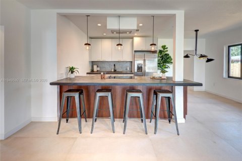 Купить виллу или дом в Майами, Флорида 4 спальни, 140.93м2, № 2005906 - фото 11