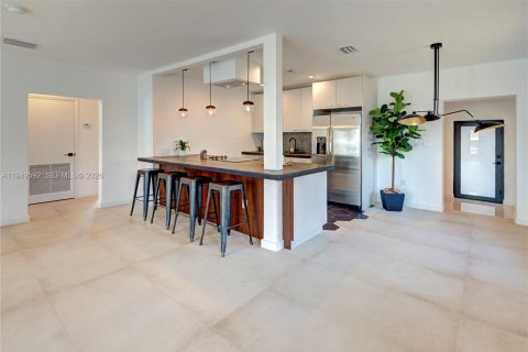 Купить виллу или дом в Майами, Флорида 4 спальни, 140.93м2, № 2005906 - фото 12