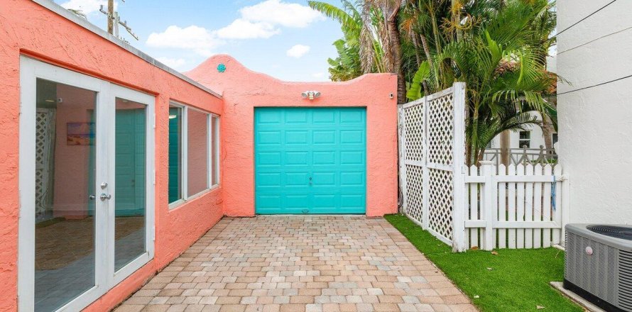 Villa ou maison à Delray Beach, Floride 4 chambres, 222.59 m2 № 919767