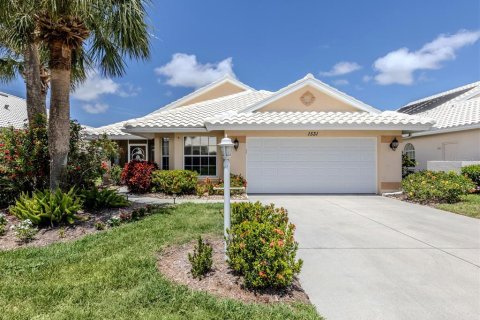 Casa en venta en Venice, Florida, 2 dormitorios, 172.8 m2 № 1762073 - foto 1