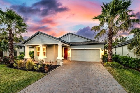 House in Parrish, Florida 3 bedrooms, 174.01 sq.m. № 1579225 - photo 2