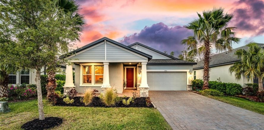 House in Parrish, Florida 3 bedrooms, 174.01 sq.m. № 1579225