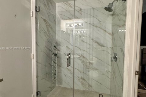 Townhouse in Weston, Florida 3 bedrooms, 135.73 sq.m. № 2059590 - photo 26