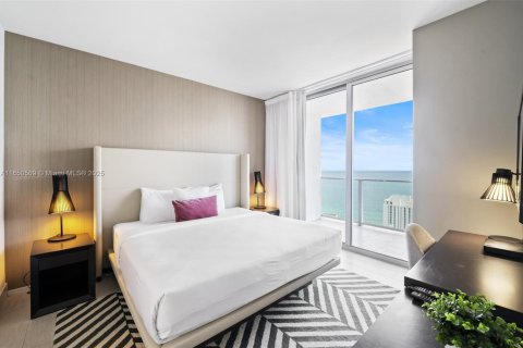 Condo in Hollywood, Florida, 2 bedrooms  № 1764957 - photo 18
