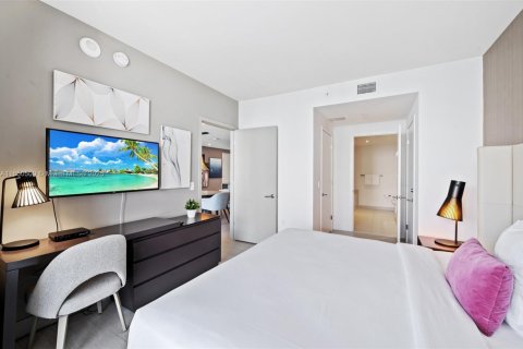 Condo in Hollywood, Florida, 2 bedrooms  № 1764957 - photo 20