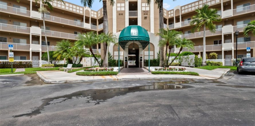 Condo à Tamarac, Floride, 2 chambres № 1997598