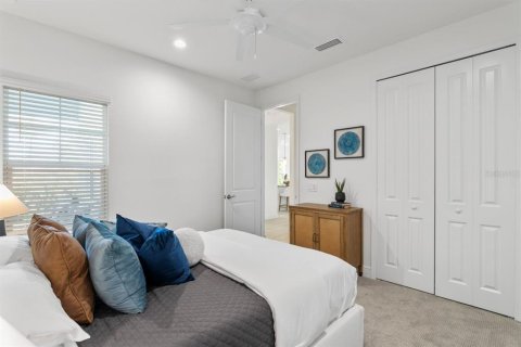 House in Lakewood Ranch, Florida 2 bedrooms, 133.22 sq.m. № 1624679 - photo 21