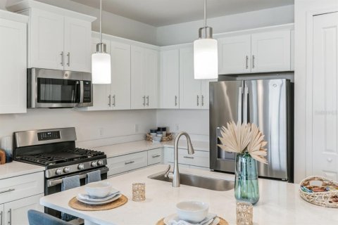 House in Lakewood Ranch, Florida 2 bedrooms, 133.22 sq.m. № 1624679 - photo 30